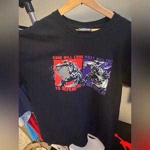 Transformer 2007 movie tee. Y2K vintage. Size XL. Black tee. Optimus barricade